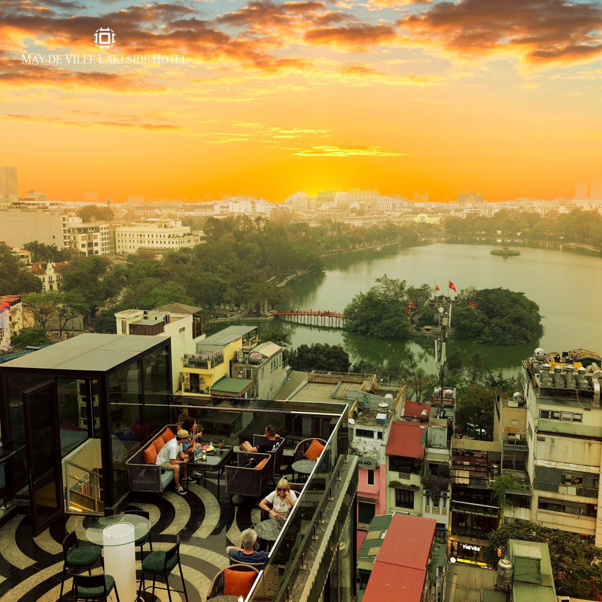 May De Ville Lakeside Hotel — Photos 1